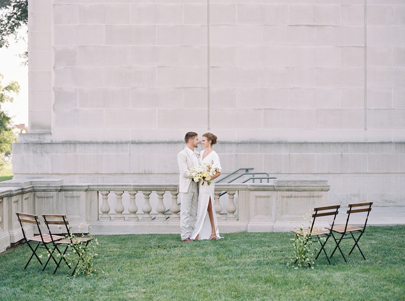 Elopement ceremony at The Virginia Museum of History and Culture in Richmond